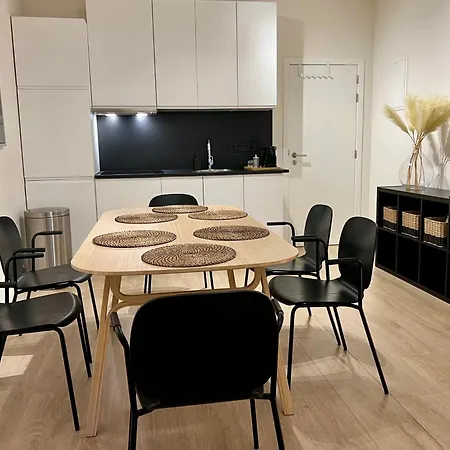 Appartement 2 Bedroom With Garden Close To Station
